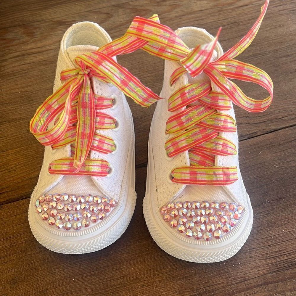 NEW Converse Custom Embellished Crystal All Star  Sneakers Shoes Infant Sz 2